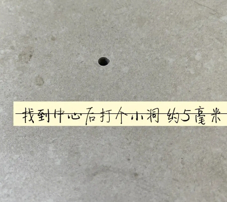 南陵瓷砖空鼓维修公司专业解答在瓷砖铺贴过程中，如果砂料搅拌不均匀，将会带来以下问题